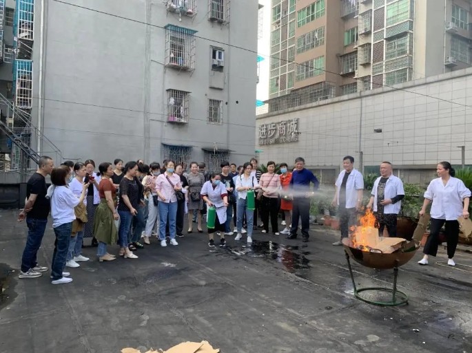 衡陽市南北特食品有限公司開展《安全生產(chǎn)》、《消防安